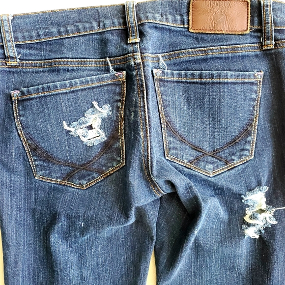 2/40$ Victoria Secret PINK ripped skinny jeans - Picture 3 of 9